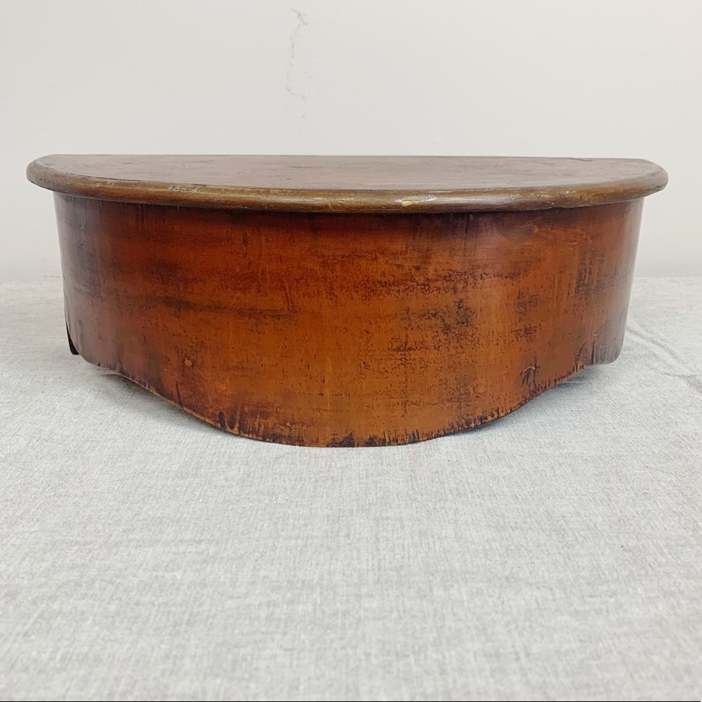 Wood Curved Floating Shelf